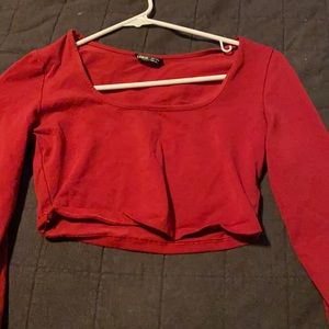 Cropped red shirt